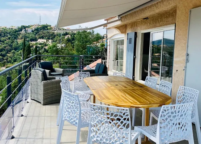 Dom wakacyjny Marcelline - Belle Vue Golfe De Saint Tropez